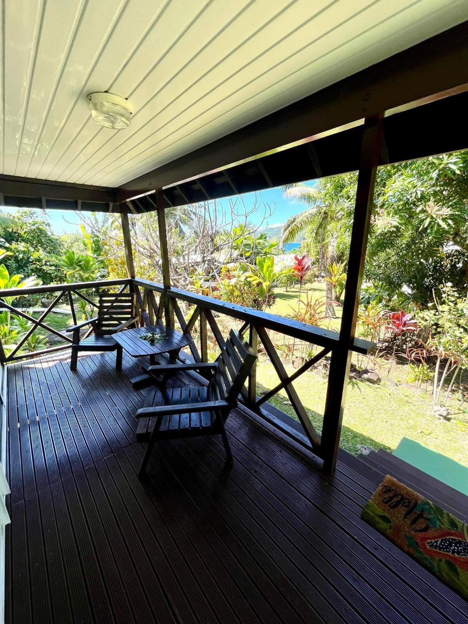 Pension Hibiscus Taha'A Vaitoare  Exterior photo