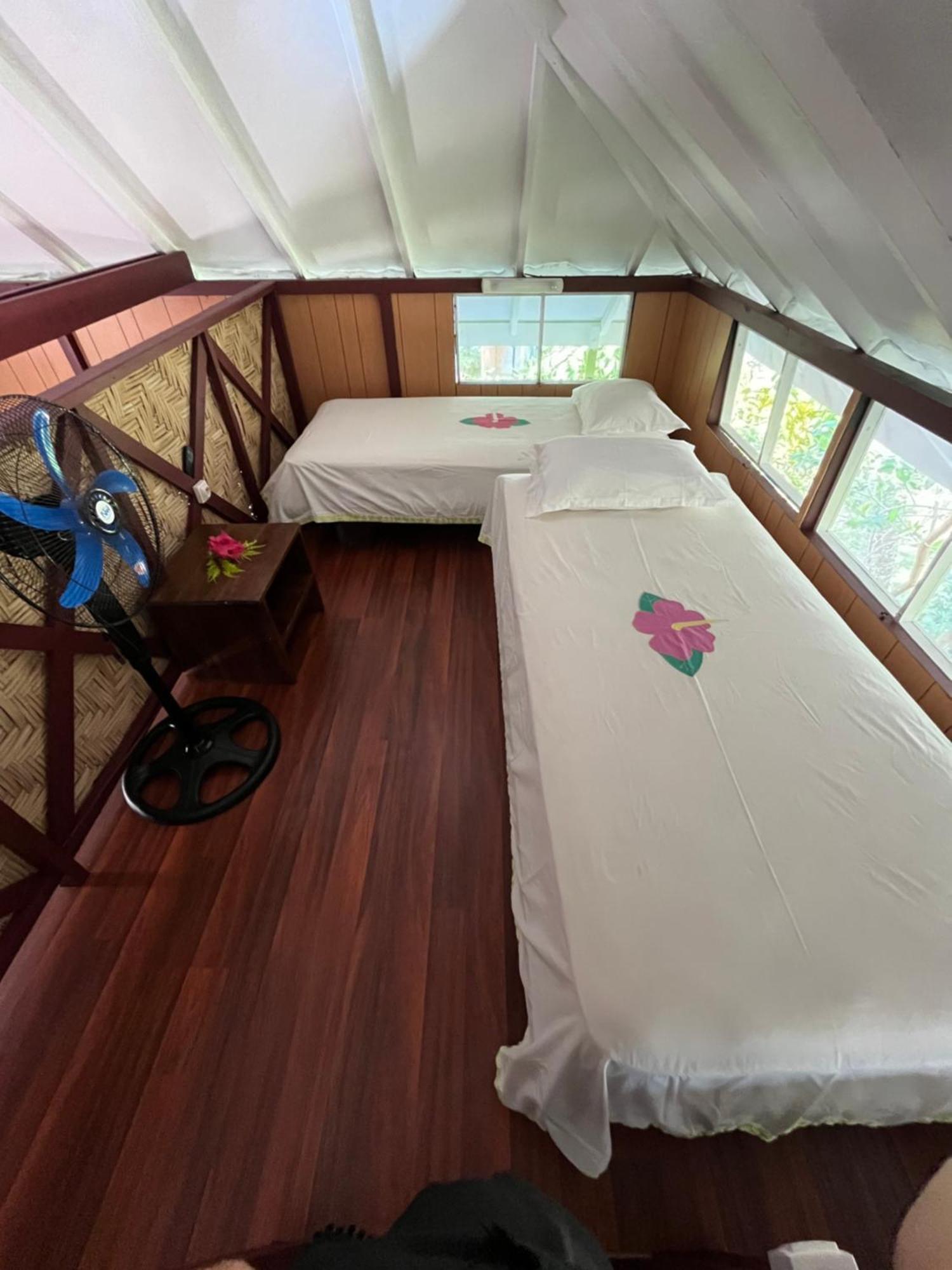 Pension Hibiscus Taha'A Vaitoare  Exterior photo